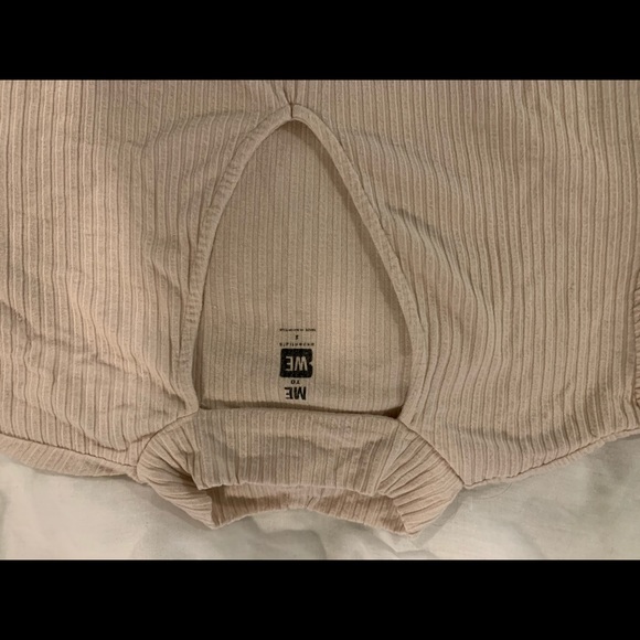 Pacsun Me To We light beige top - Picture 2 of 2